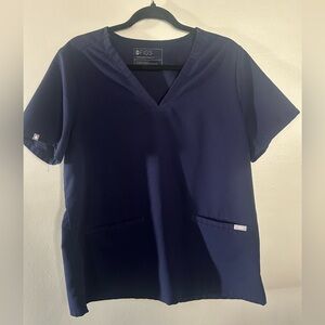 Size L Navy Blue Figs Casma 3 Pocket Scrub Top